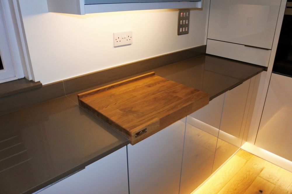 ferguson-zurfiz-oak-chopping-board