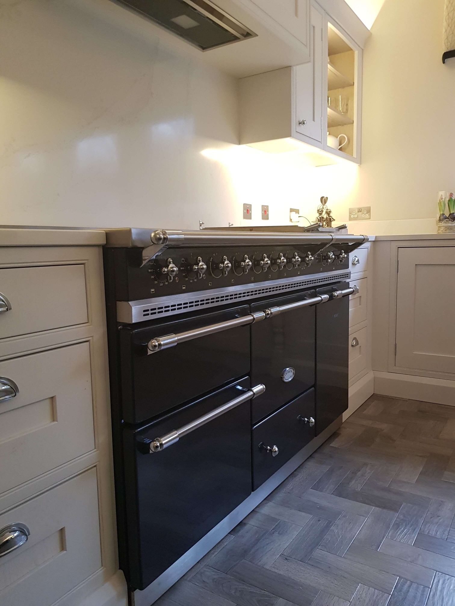Bespoke Inframe Kitchen Range Cooker Glasgow